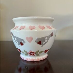 Like new! Emma Bridgewater Lovebirds Pottery Vase (Hard to find!)